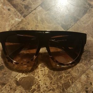 Flat Top Semicircular Sunglasses